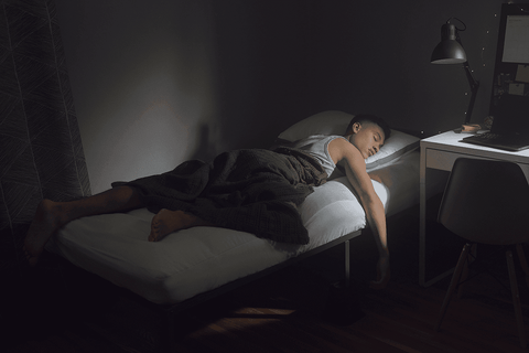 How to Sleep on Dorm Beds