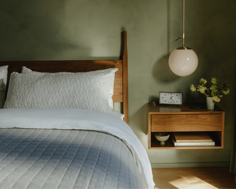 Classic Shape Designed for every type of sleeperAdjust the height and firmness by adding or removing fill for proper spinal alignment
