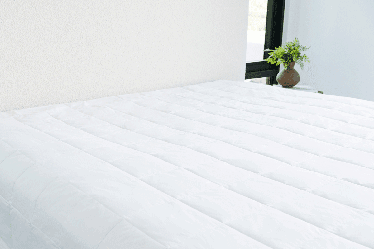 Comphy SoftSpa™ Down Alternative Comforter